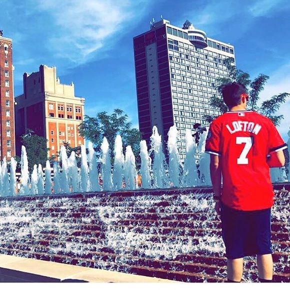 Meet your Posher, Jordan - Picture 8 of 16